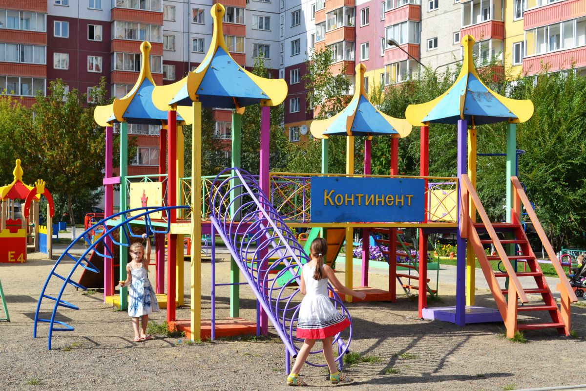Строительная компания в коврове. Аганин ковров континент. Аганин ковров континент. Умд континент ковров. Улица строителей 27/2 ковров.